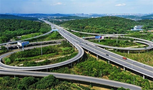 浦北钢筋套筒应用于高速公路
